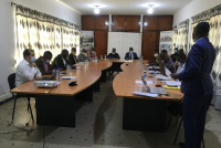 Session de travail avec Khalil BAHLOUL, Expert IIEP-UNESCO Dakar (à gauche)
